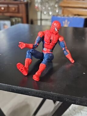 Spider-Man Superhero Action Figure - Kids Toys